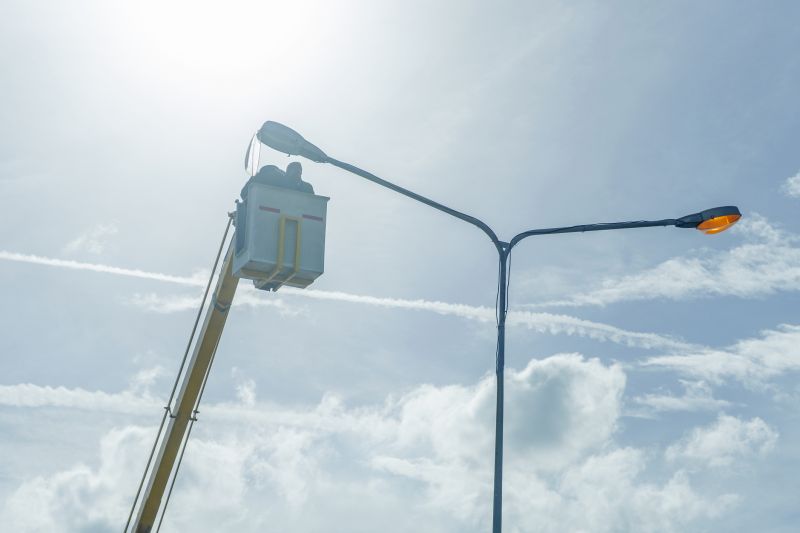 Pole Light Repair